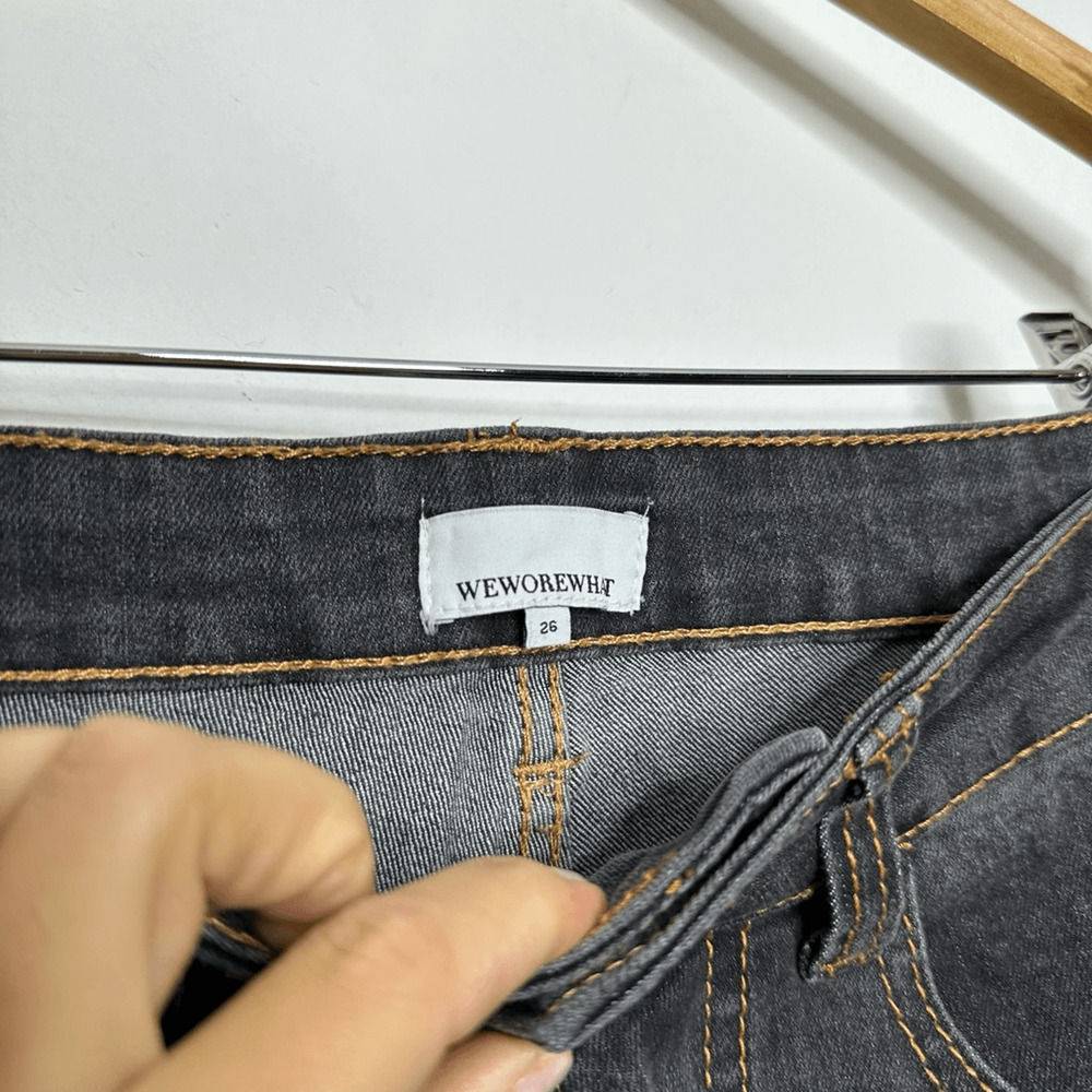 WEWOREWHAT High Rise Kick Flare Jean Bah Bah Grey Cotton stretch womens size 26 - Picture 5 of 8
